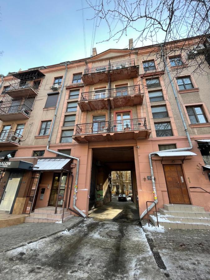 Cozy Apartment On Greek Street 15 Odessa Eksteriør billede