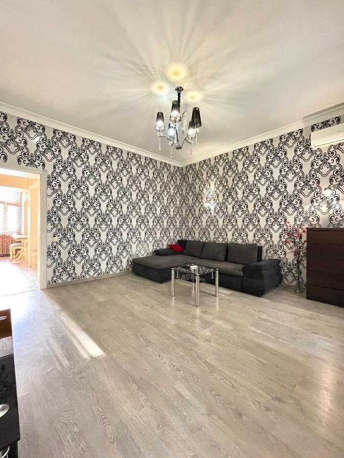 Cozy Apartment On Greek Street 15 Odessa Eksteriør billede